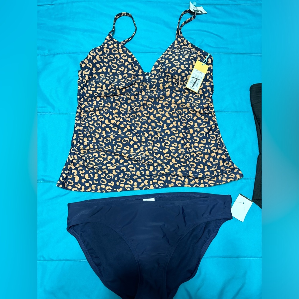 Women’s 2 piece leopard tanktini swim suit